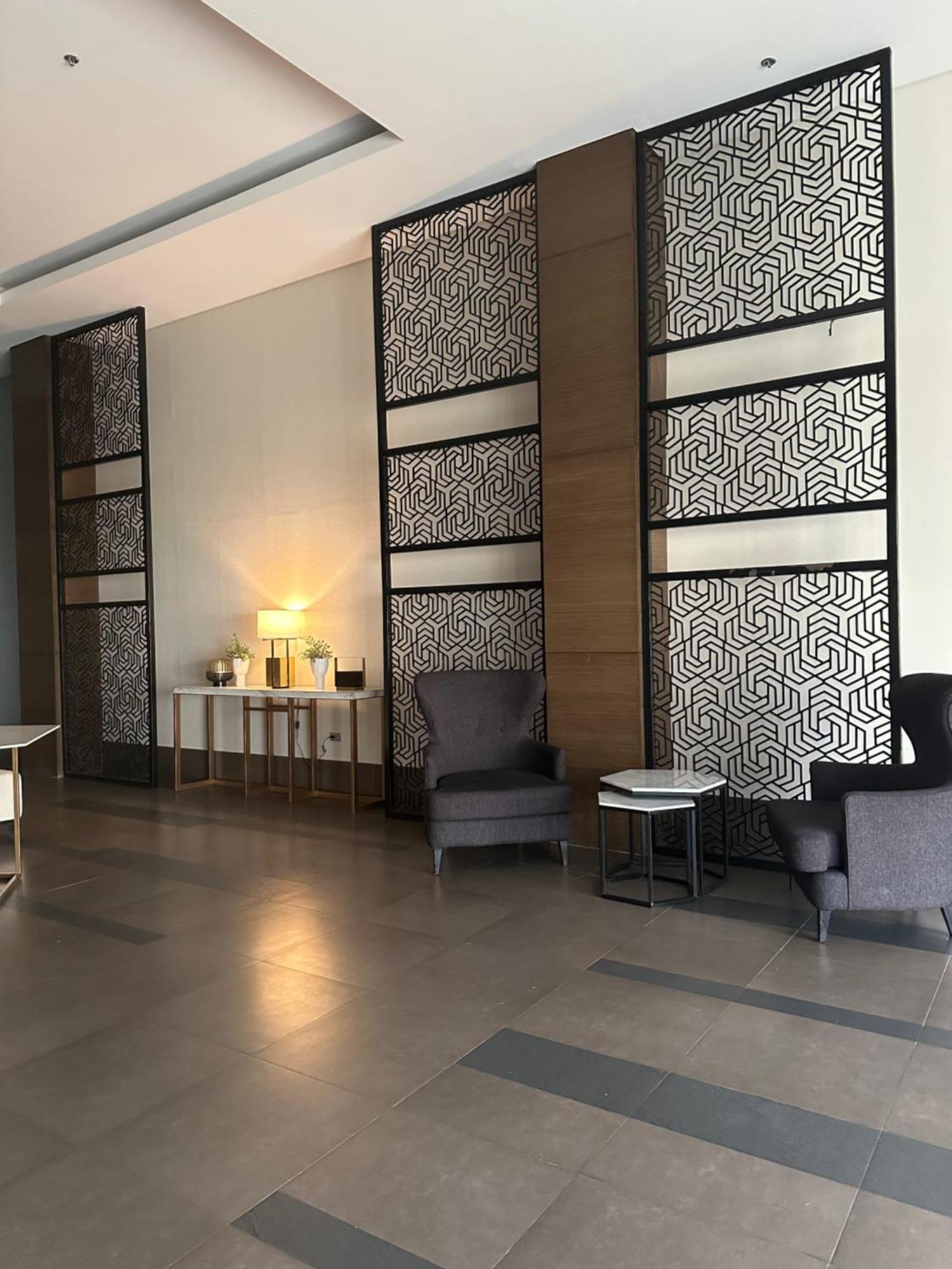 The Radiance Manila Bay Apartment Exterior photo
