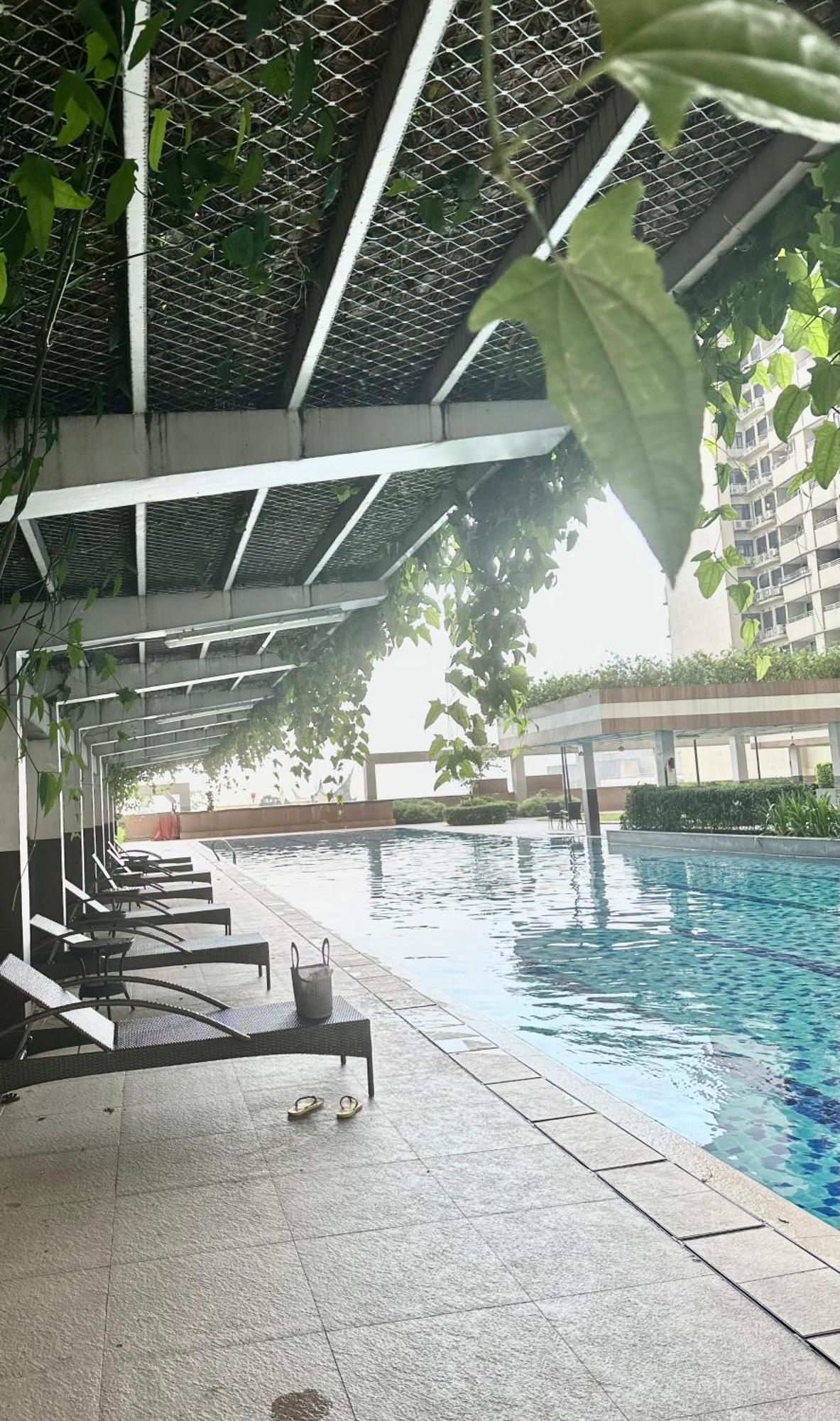 The Radiance Manila Bay Apartment Exterior photo