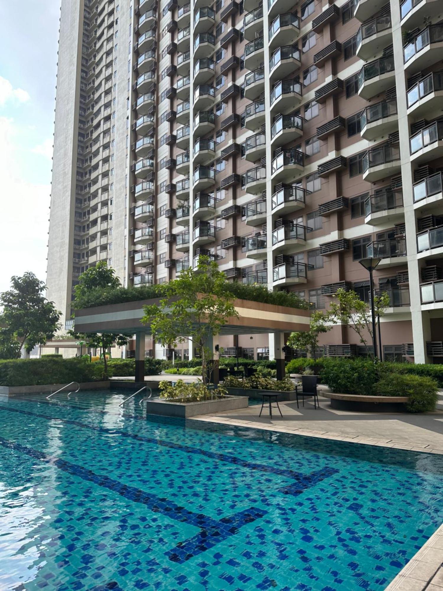 The Radiance Manila Bay Apartment Exterior photo