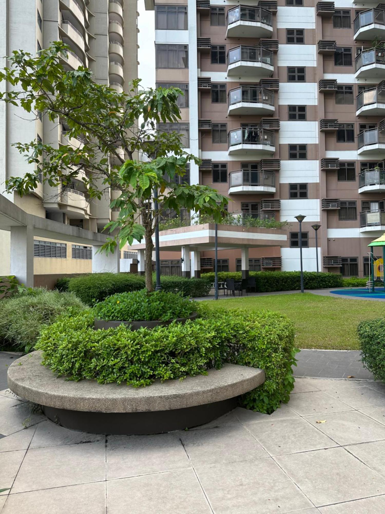The Radiance Manila Bay Apartment Exterior photo